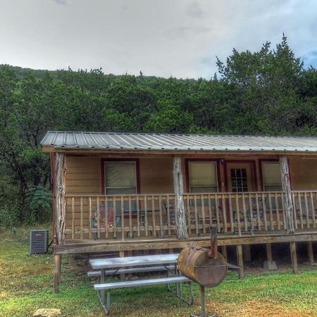 Riverstone Cabins 호텔 Leakey 외부 사진